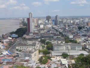 Policía confirma alerta de posibles ataques terroristas en Guayaquil