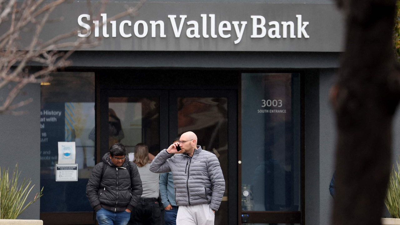 HITO. La caída del Silicon Valley Bank, relacionado a empresas tecnológicas, disparó el problema