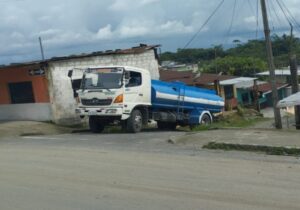 El agua potable escasea en algunos sectores