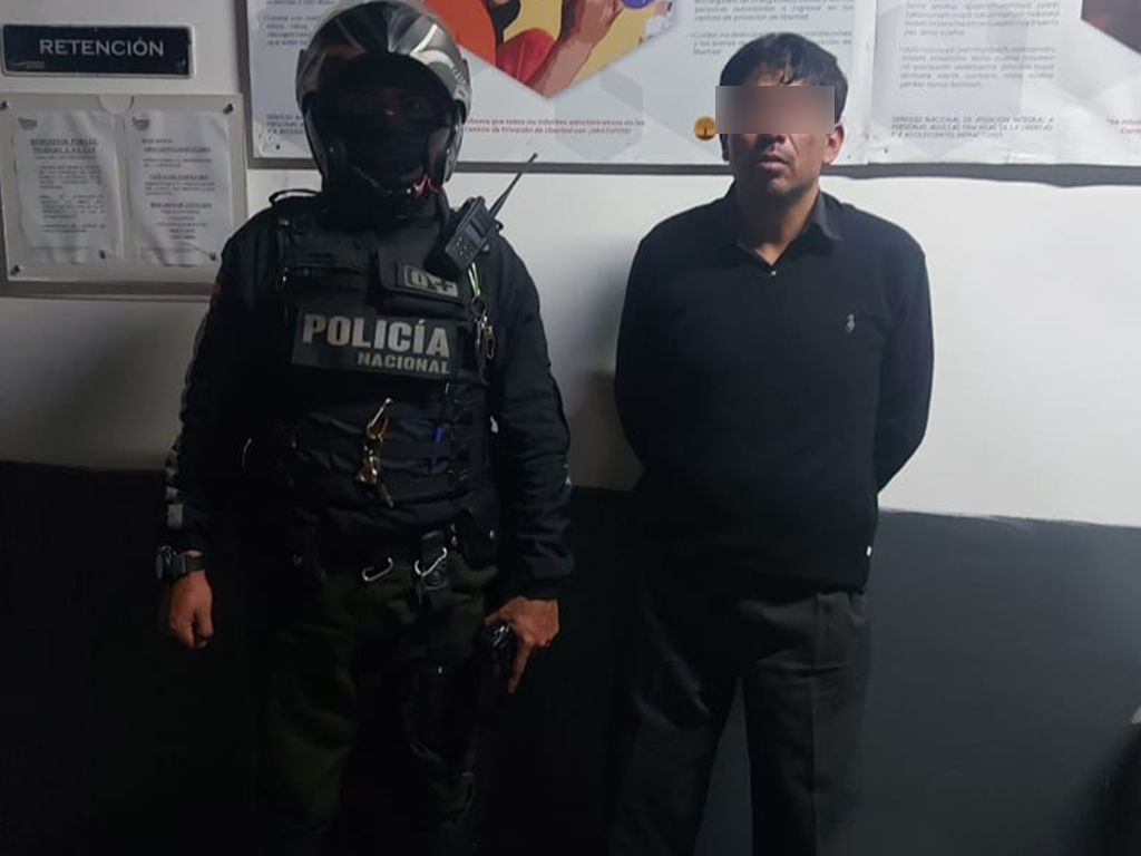 El sujeto fue apresado por gendarmes del Distrito Ambato Sur.