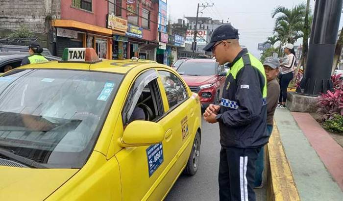 DISPOSICIÓN. Los operativos de tránsito están suspendidos en Santo Domingo.