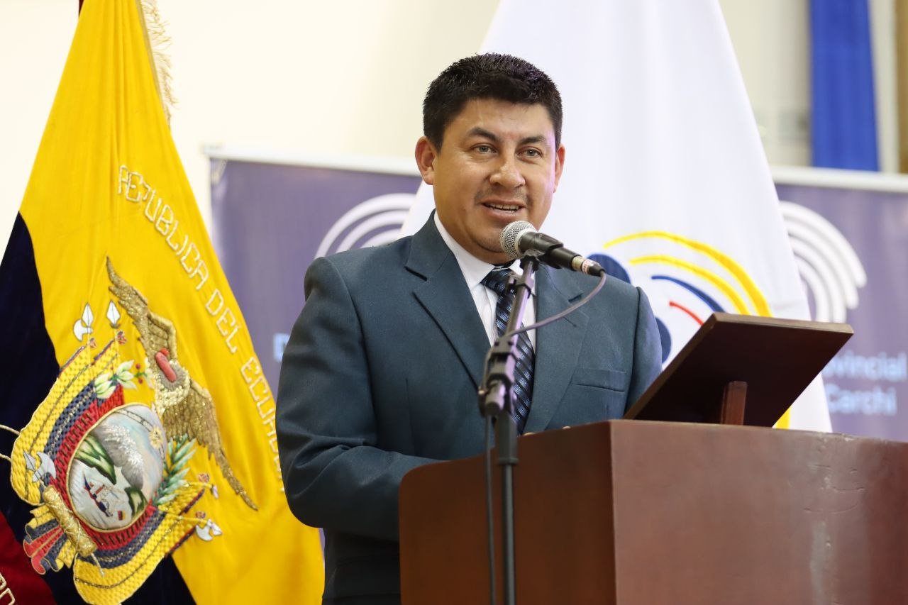 Transición de Alcaldes en Tulcán inicia con discrepancias