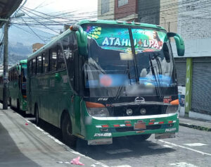 Buses de la Cooperativa Atahualpa  son atacados por salir a trabajar