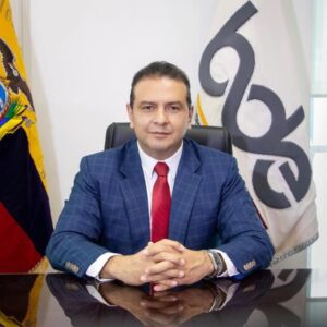 Jorge Zárate deja la Gerencia Zonal del Banco del Estado en Loja