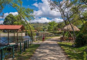 Loja contará con bebederos de agua en senderos y espacios recreativos