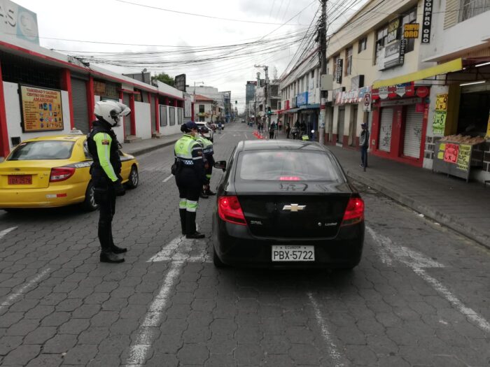 Problema. Las multas pagadas o anuladas volvieron a aparecer en el sistema de los usuarios.