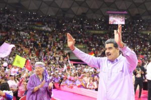 Nicolás Maduro destaca la «prosperidad» de Venezuela tras 10 años en el poder