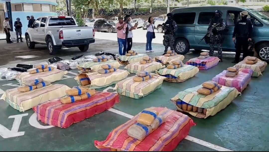 Decomisan 644 paquetes de droga en San Mateo