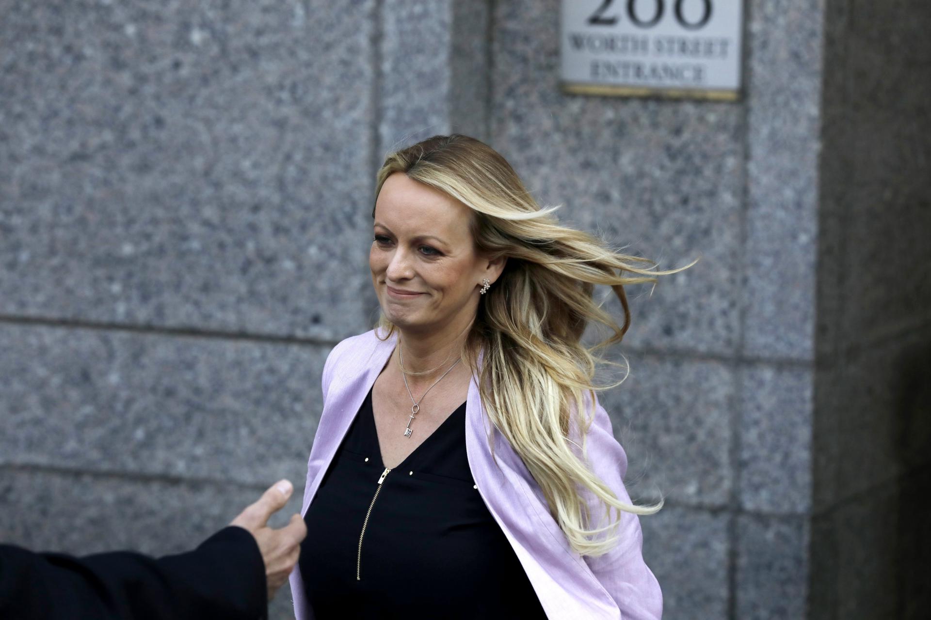 Stormy Daniels Trump