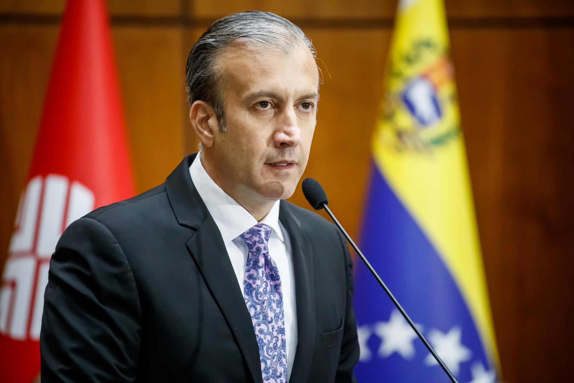 Renuncia el Ministro de Petróleo de Venezuela ante denuncias de corrupción