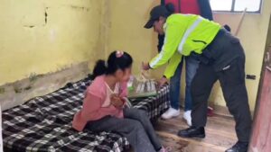 Personas vulnerables reciben ayuda de la Policía Nacional