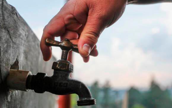 Los moradores afectados deberán abastecerse de agua.