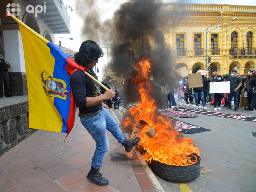 REALIDAD. El bolsillo aprieta y la gente exige soluciones.