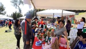 Día de la Mujer se conmemora con una expoferia en Ambato