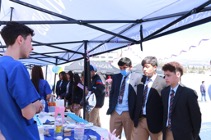 Varios estudiantes de unidades educativas de la provincias fueron invitados a esta feria.