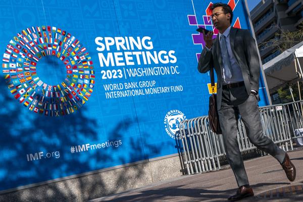 CITA. Vista del edificio del Fondo Monetario Internacional (FMI) durante las reuniones de primavera del FMI y del Banco Mundial, en Washington (EE.UU.).