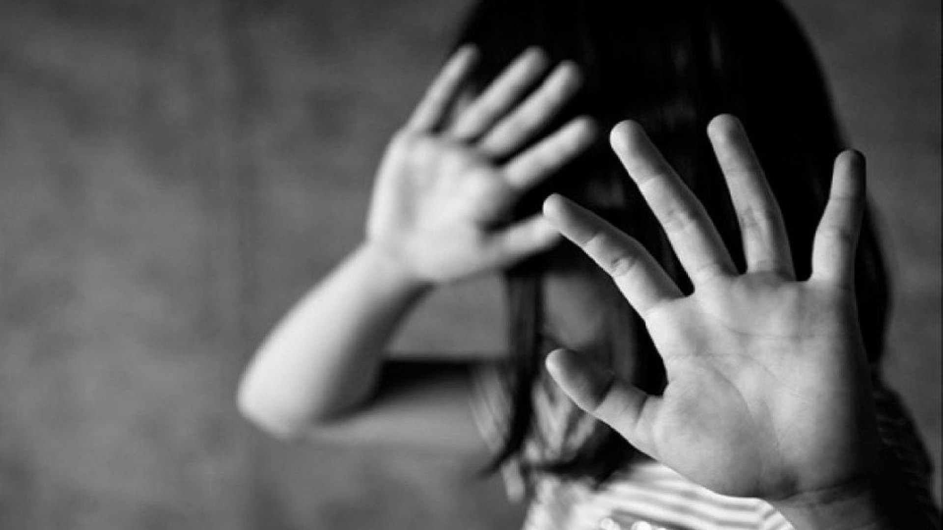 Madre denuncia a la Unidad Educativa Ambato por violencia psicológica