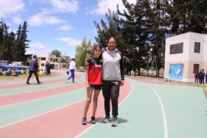 América Cruz es la nueva campeona del interescolar de atletismo en Tungurahua