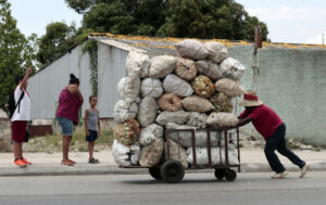Falta de combustible sigue paralizando Cuba