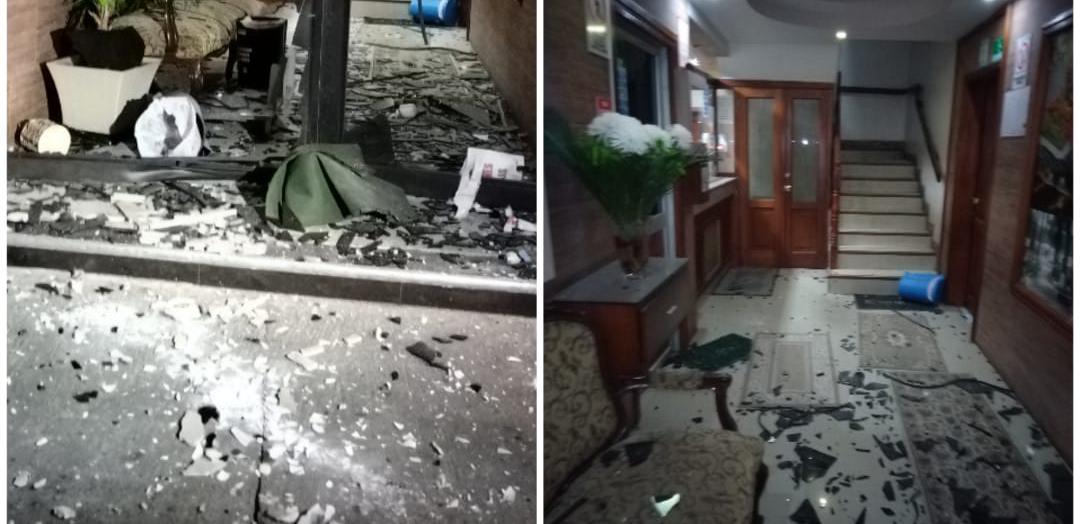 Daños en un hotel de Ambato se debería a un artefacto explosivo