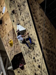 Escalada, un deporte que busca adeptos en Ambato