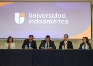 Indoamérica firma convenio con la  Secretaría de Salud del Municipio de Quito