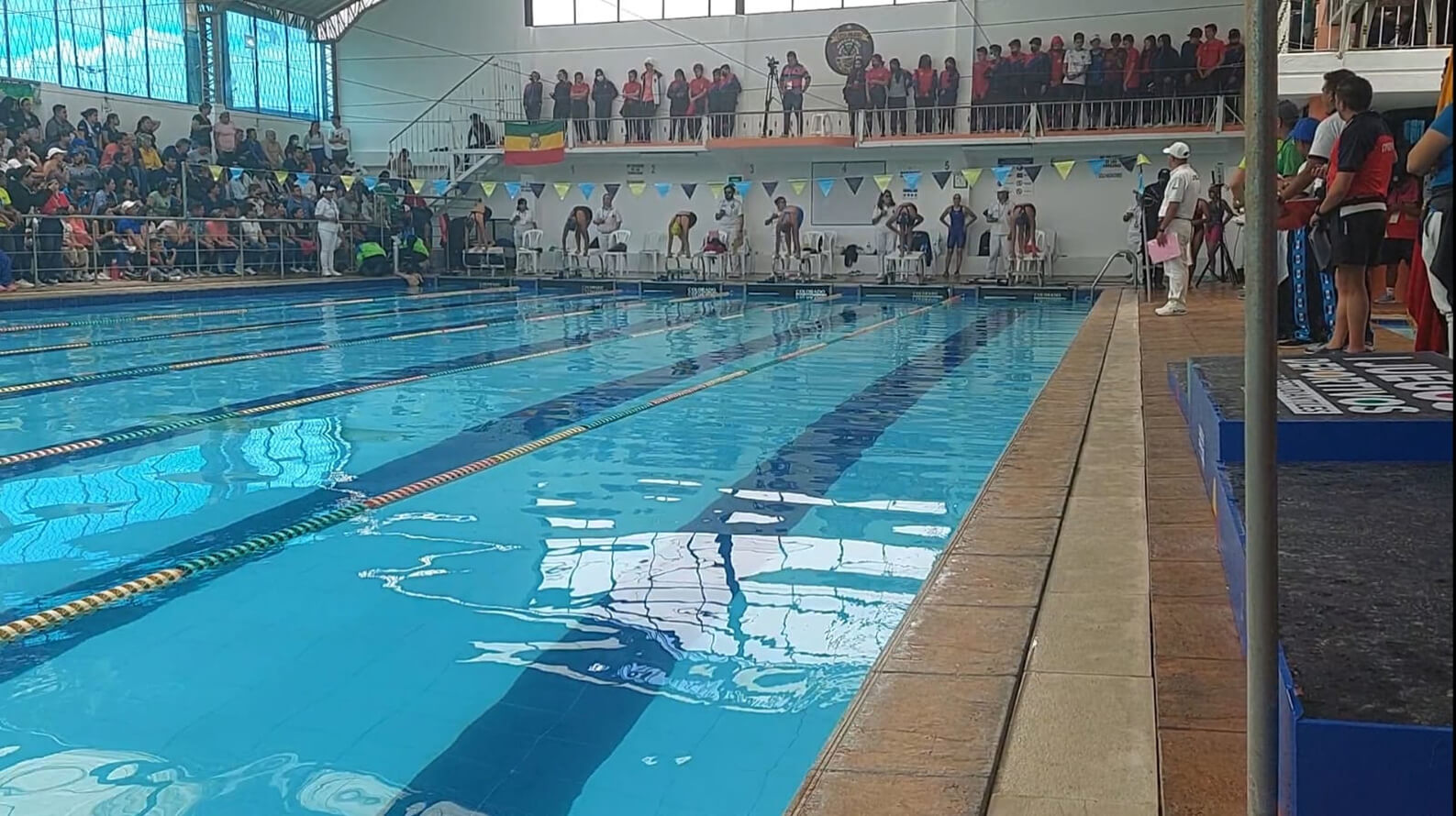 La piscina del colegio Galo Miño será el escenario de la competencia.