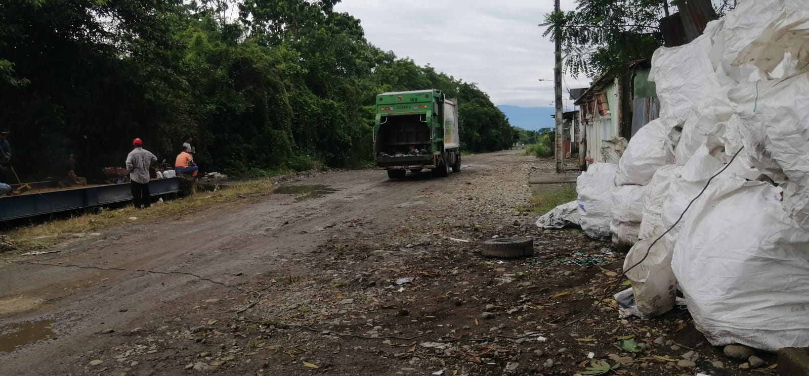 Sin respuestas por botar de nuevo la basura en ‘Los Chamberitos’