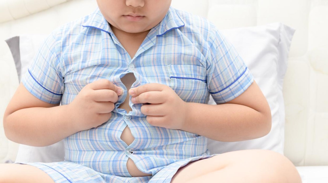 Los expertos señalan que los malos hábitos alimenticios deben combatirse desde la niñez.