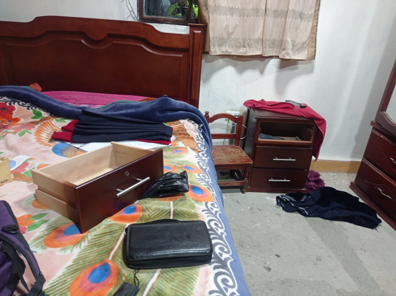 Roban 9.100 dólares de una casa en Huachi La Dolorosa