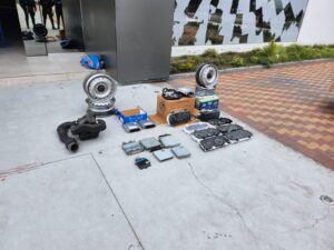 Durmieron a los perros para robar en un patio de carros
