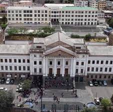 Una estudiante del Colegio Mejía de Quito se habría suicidado ¿Qué se conoce sobre las causas?