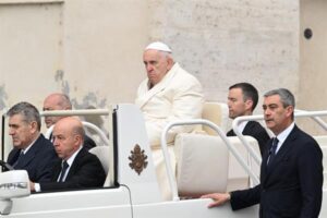 El papa, en su reaparición en Domingo de Ramos: ‘Nadie puede ser marginado’