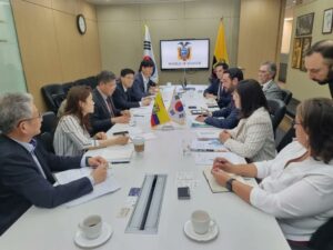 Diez datos claves sobre la negociación del acuerdo comercial entre Ecuador y Corea del Sur