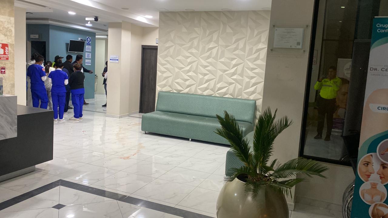 Sujetos armados se llevaron 200 mil dólares de una clínica en Izamba