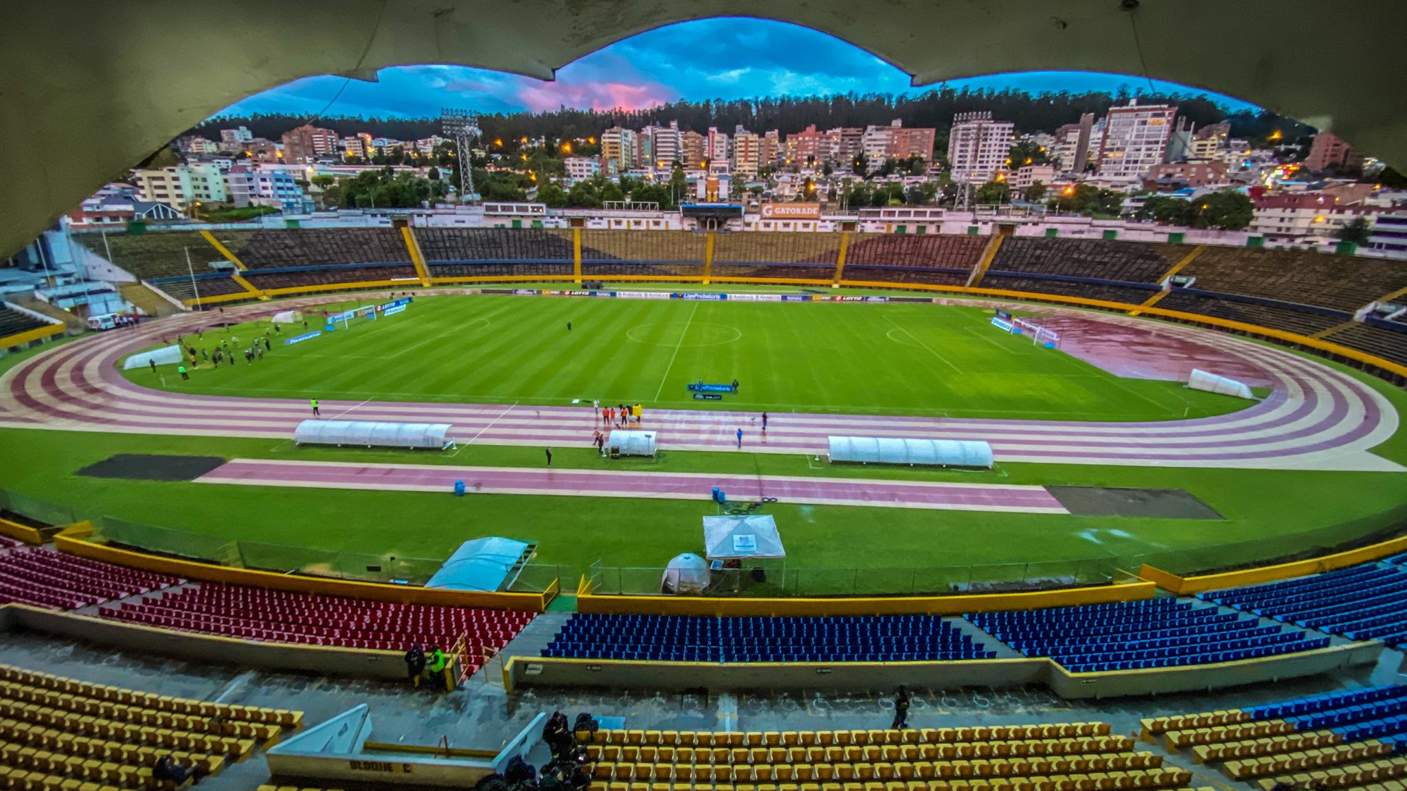 El Estadio Olímpico Atahualpa tiene 72 años.