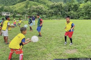 Niños de comunidades rurales recibieron becas deportivas