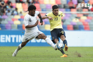 Ecuador vapulea a Fiyi, se clasifica a los octavos y anota récord con Kendry Páez 9-0