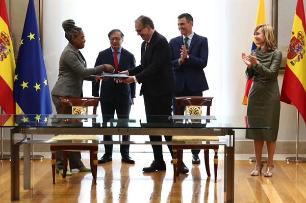 España apuesta por favorecer la movilidad académica entre UE y América Latina