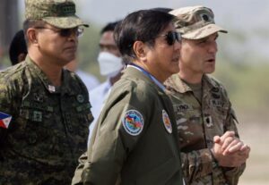 EEUU enviará aviones y barcos militares a Filipinas para hacer frente a China