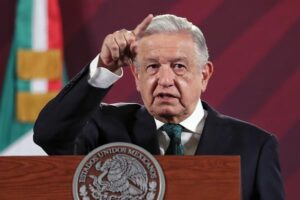 Gobierno de Perú se considera atacado por México, Colombia y Bolivia