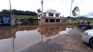Inundaciones por lluvias en barrios de Tulcán y Montúfar