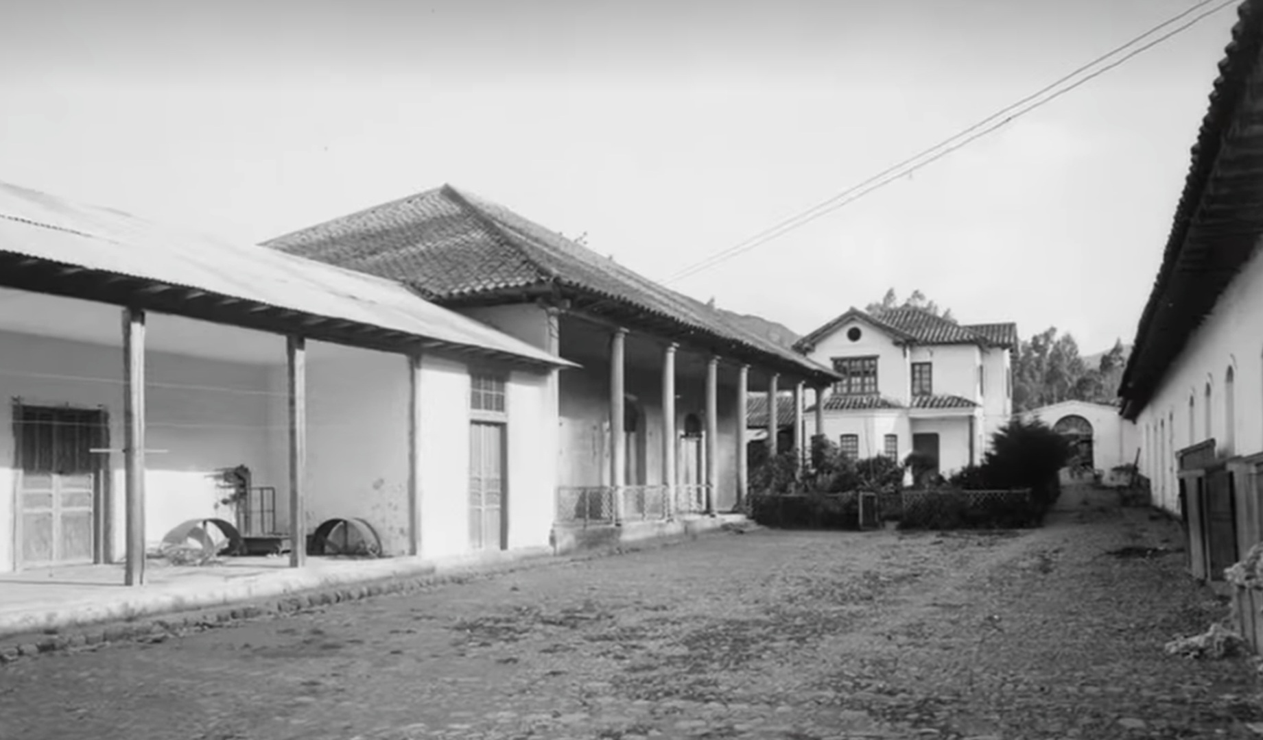 Así se veía la antigua Fábrica de Tejidos El Peral, donde ahora funciona la Casa de la Música. 