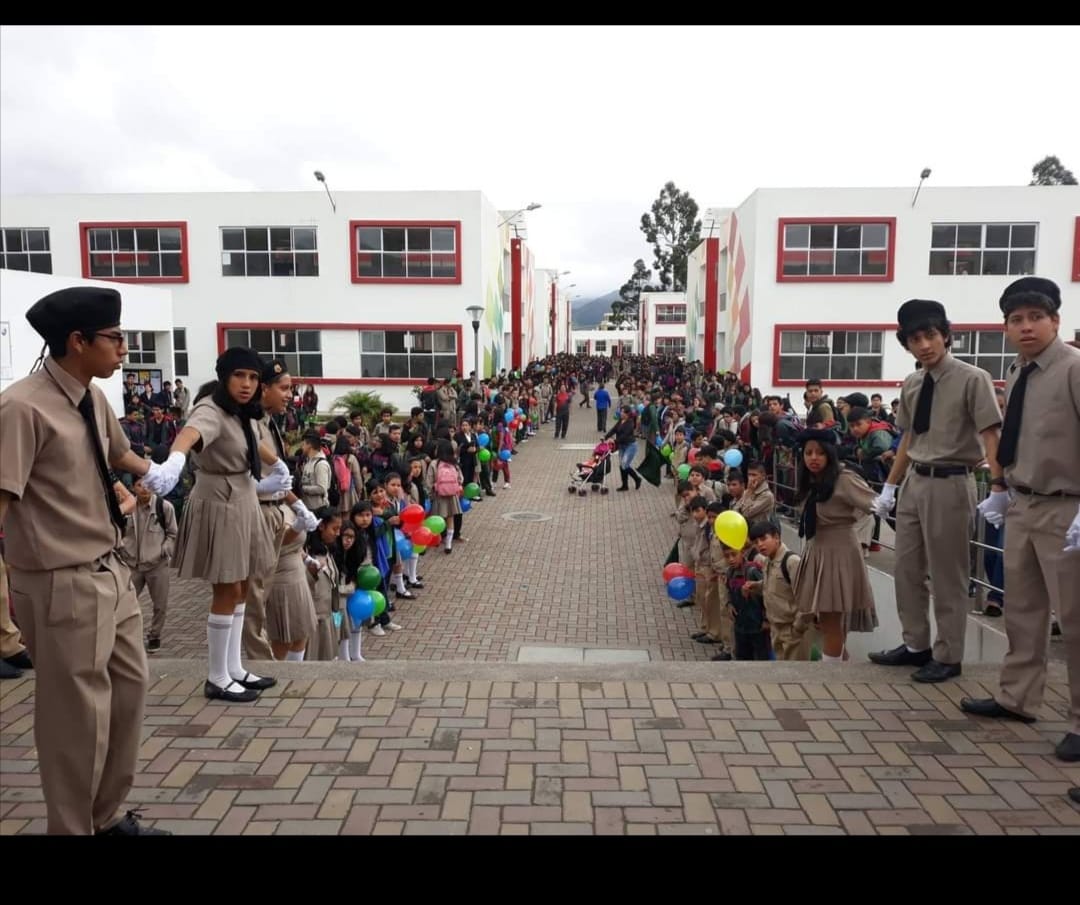 Colegio Bernardo Valdivieso inició sus fiestas patronales