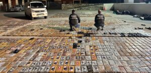 Más de 3,7 toneladas de cocaína fueron incautadas en una casa de Guayaquil