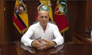 Alcalde de Macará inició funciones y prometió solucionar los problemas del cantón