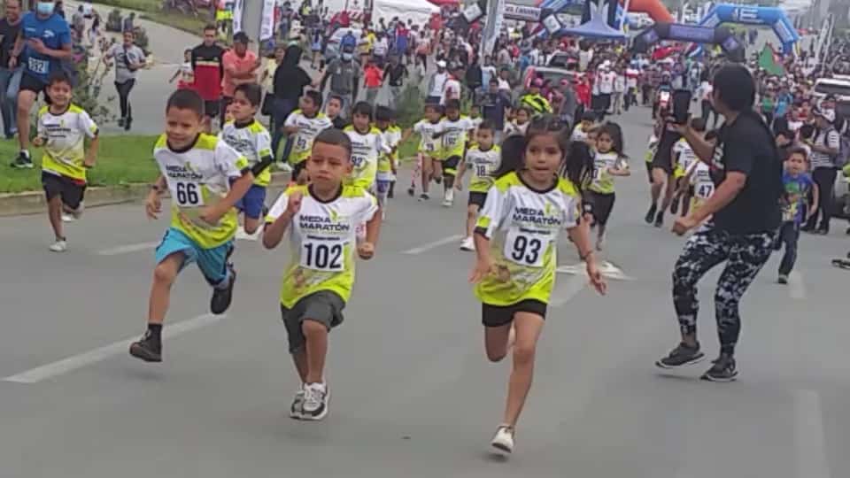 ARCHIVO. El año pasado realizaron la media maratón.