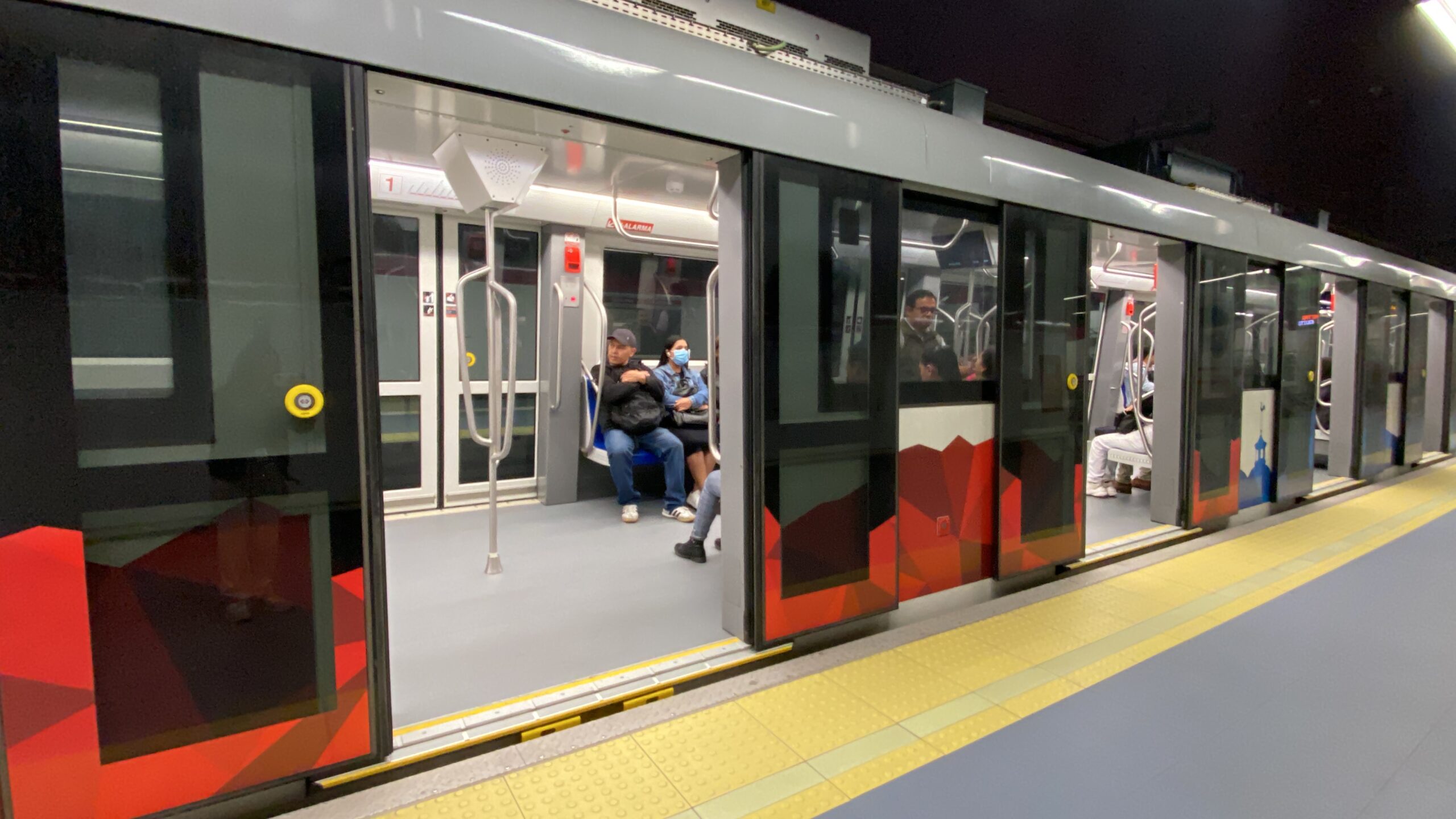 Cerca de 25.000 usuarios diarios tiene el Metro desde el 2 de mayo de 2023, cuando ya hay viajes cobrados.
