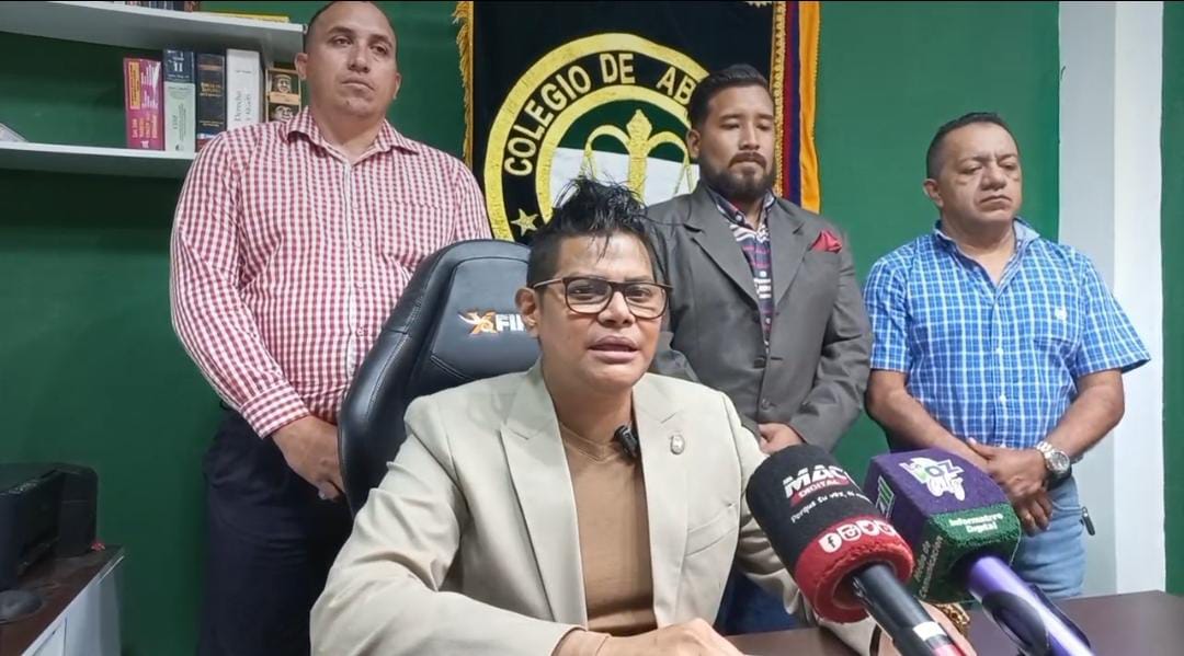 Abogados denuncian supuestas irregularidades