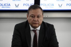 Ante amenazas letales, respuestas letales: Juan Zapata